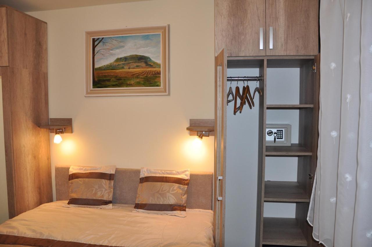 Herbert Apartman Buk Bagian luar foto