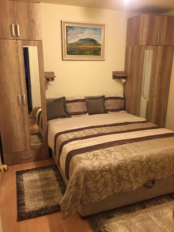 Herbert Apartman Buk Bagian luar foto