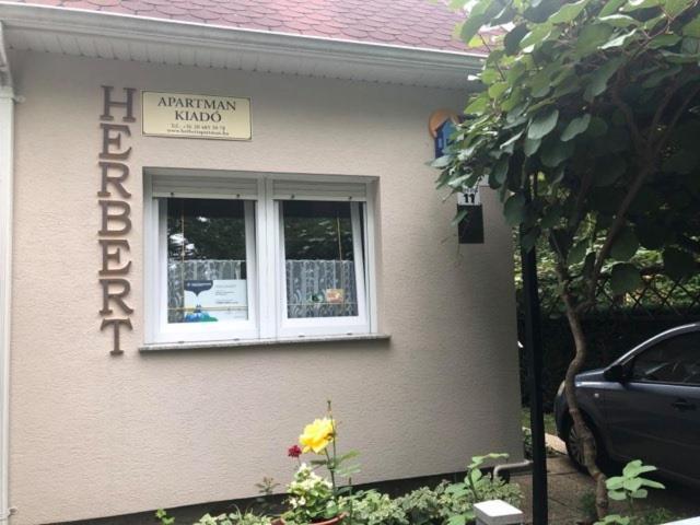 Herbert Apartman Buk Bagian luar foto